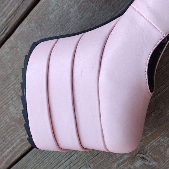 Dolls Kill π€ Lamoda Pink Platform - Picture 12 of 15